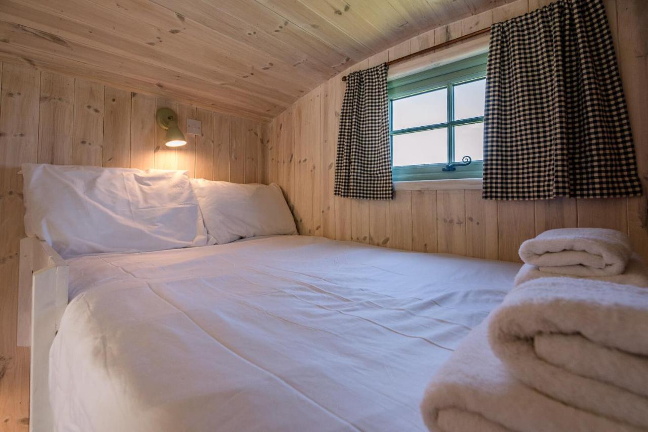 Honeysuckle Farm Holidays By Stay In Suffolk, Monk Soham 伍德布里奇 外观 照片
